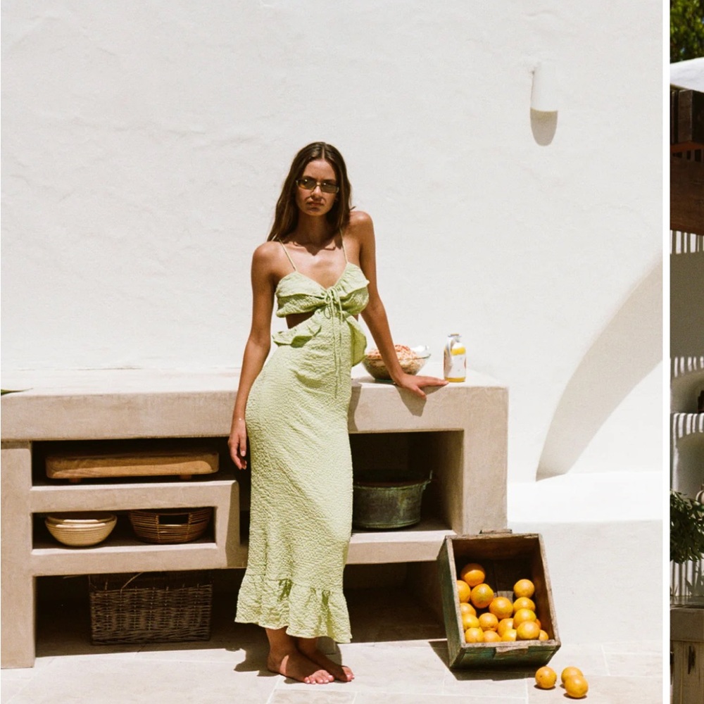 Sabo Skirt Light Green Midi Dress with Ruffle Hem